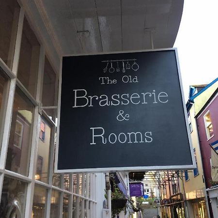 The Old Brasserie & Rooms @ No.8 Дартмут Екстериор снимка