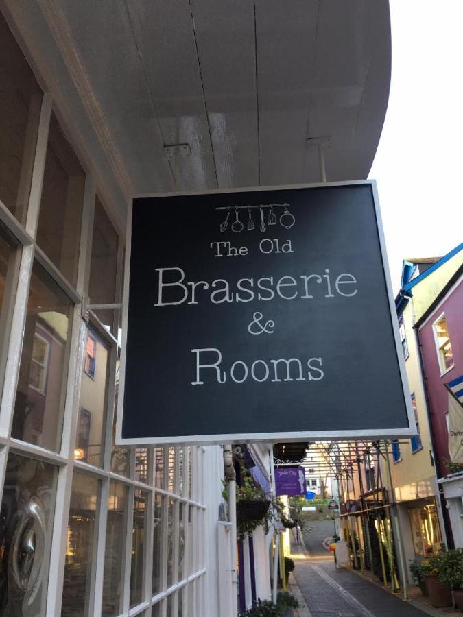 The Old Brasserie & Rooms @ No.8 Дартмут Екстериор снимка